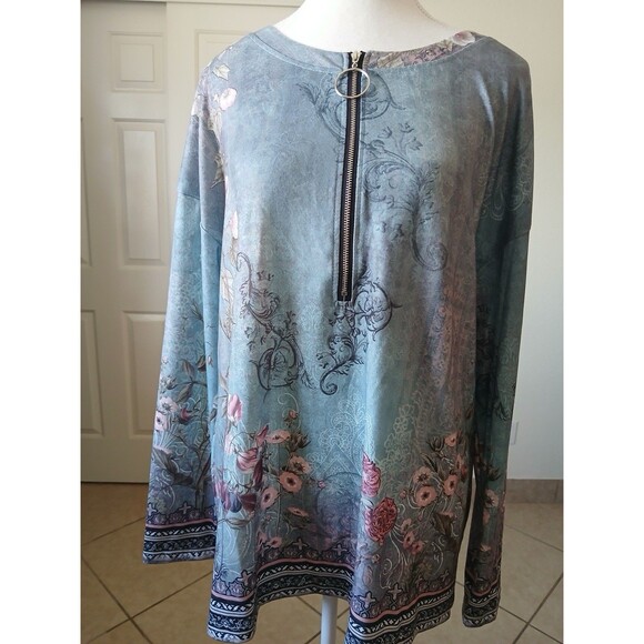 Flamingals Womens M Long Sleeve round neck floral print T-shirt with hoop zipper - Picture 1 of 14